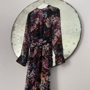 Gorgeous long sleeve full length dress